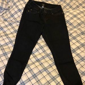 Torrid crop skinny jeans